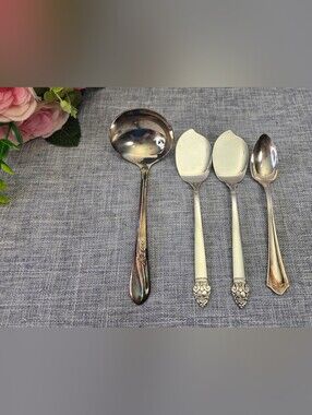 Vintage Silverplate Mismatched Spoon Lot of 4 - Rogers Ladle, Community Plate